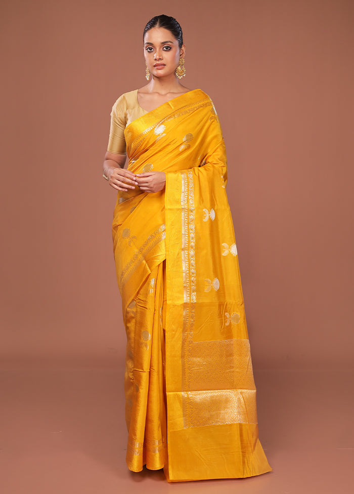 Yellow Dupion Silk Saree With Blouse Piece