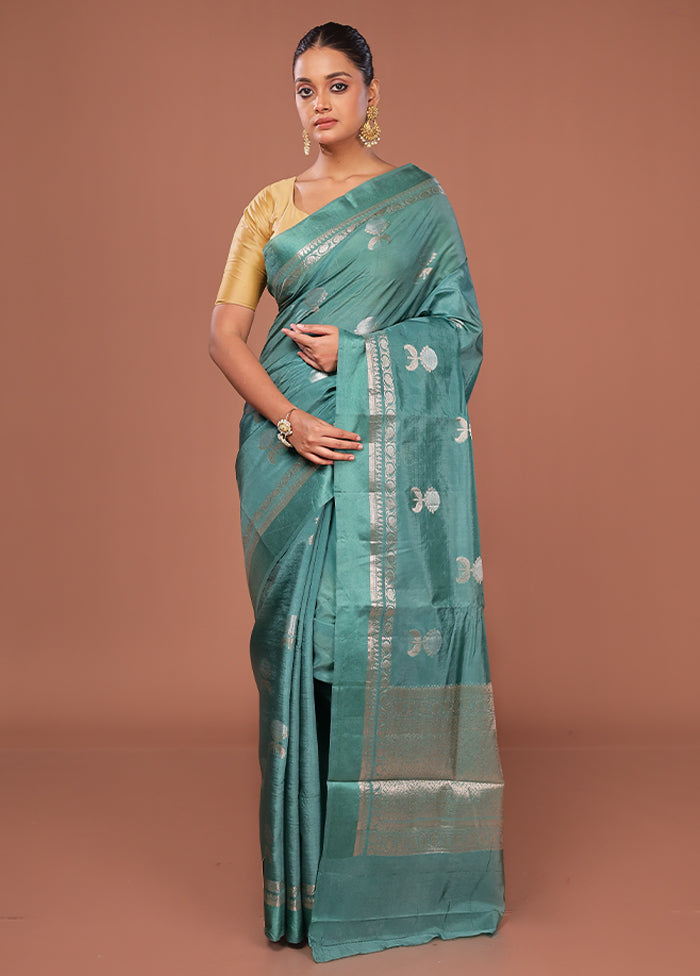 Green Dupion Silk Saree With Blouse Piece