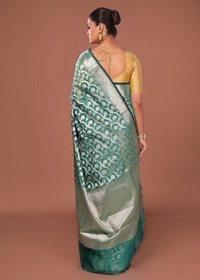 Green Kora Silk Saree With Blouse Piece