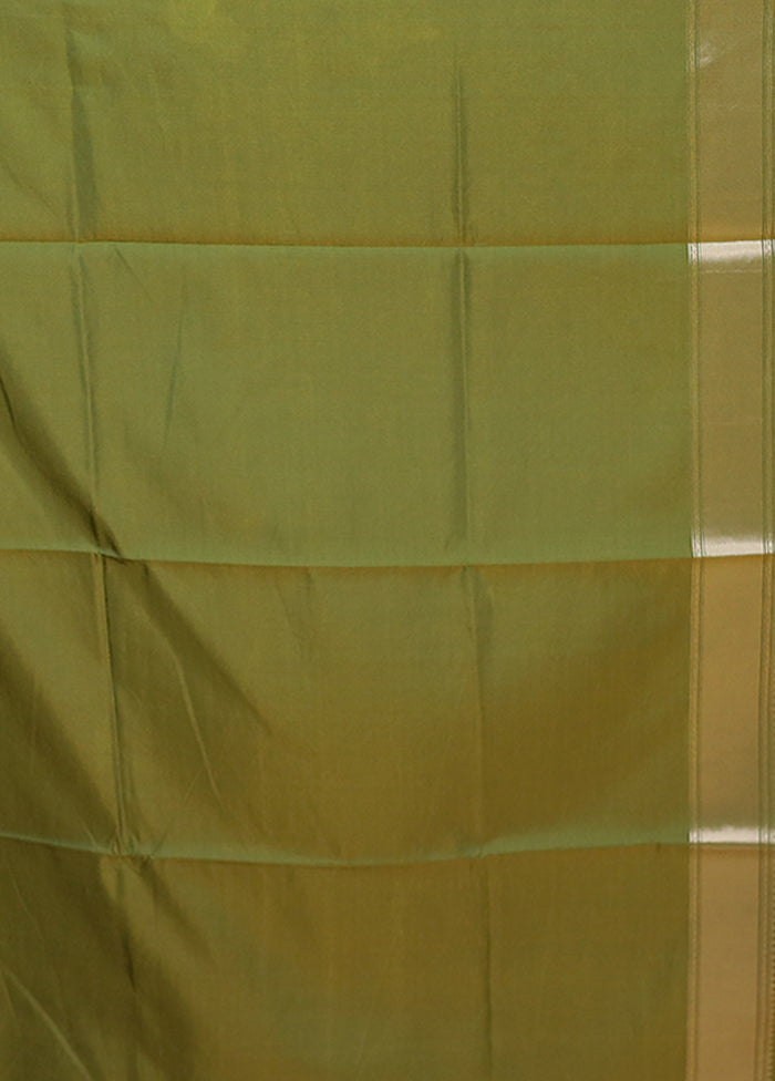 Green Dupion Silk Saree With Blouse Piece