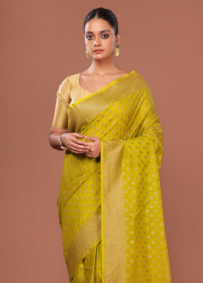 Green Georgette Saree With Blouse Piece