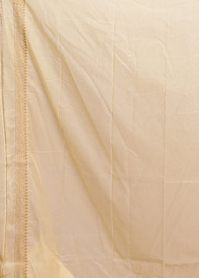 Cream Georgette Saree With Blouse Piece