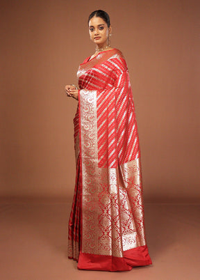 Red Uppada Silk Saree With Blouse Piece