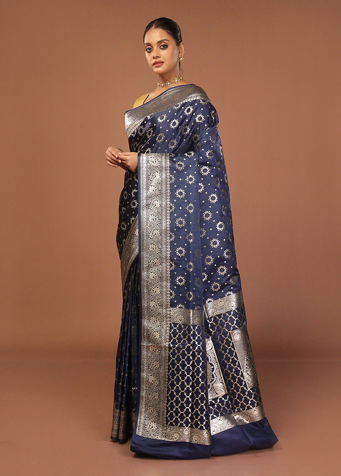 Blue Uppada Silk Saree With Blouse Piece