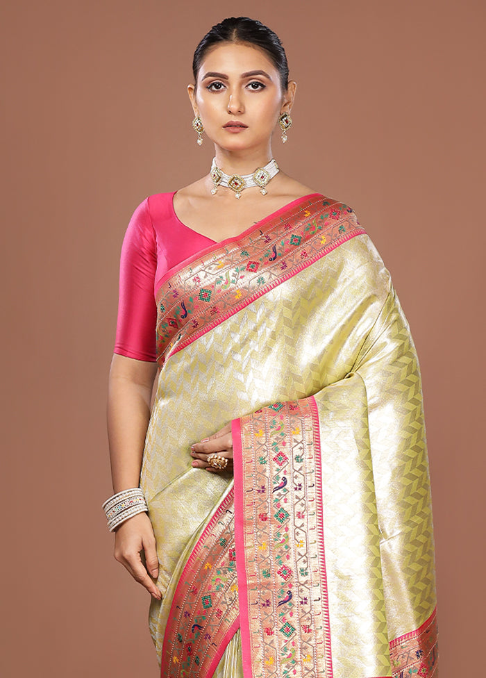 Green Dupion Silk Saree With Blouse Piece