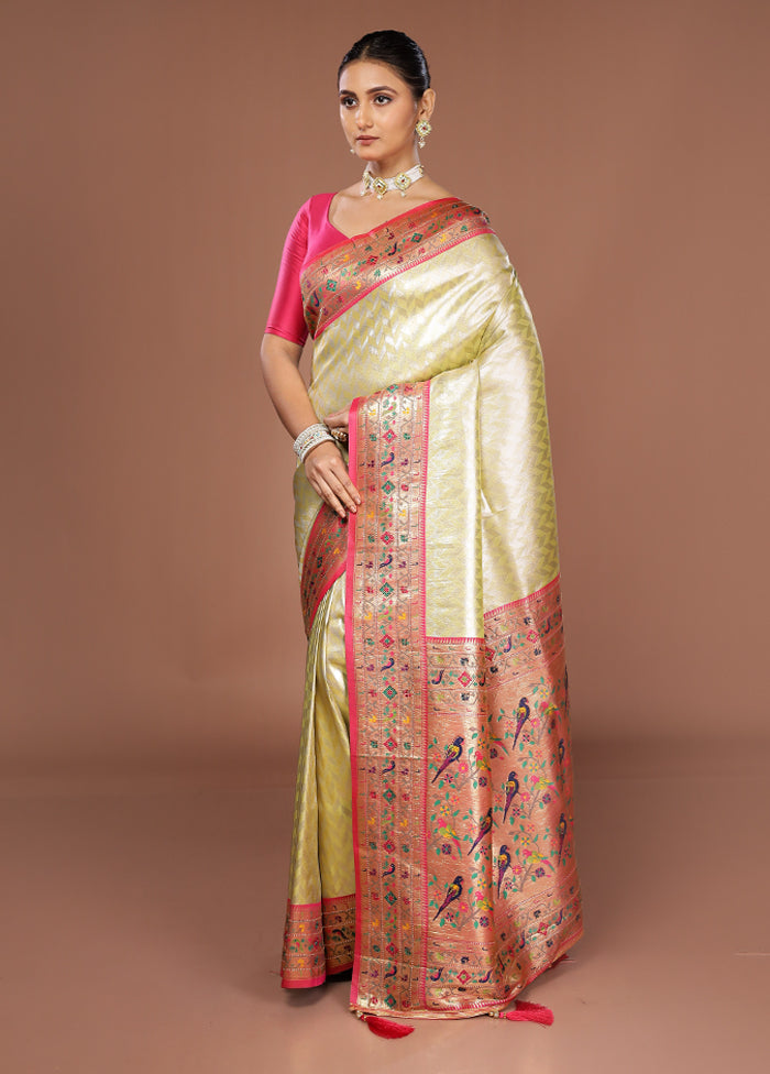 Green Dupion Silk Saree With Blouse Piece