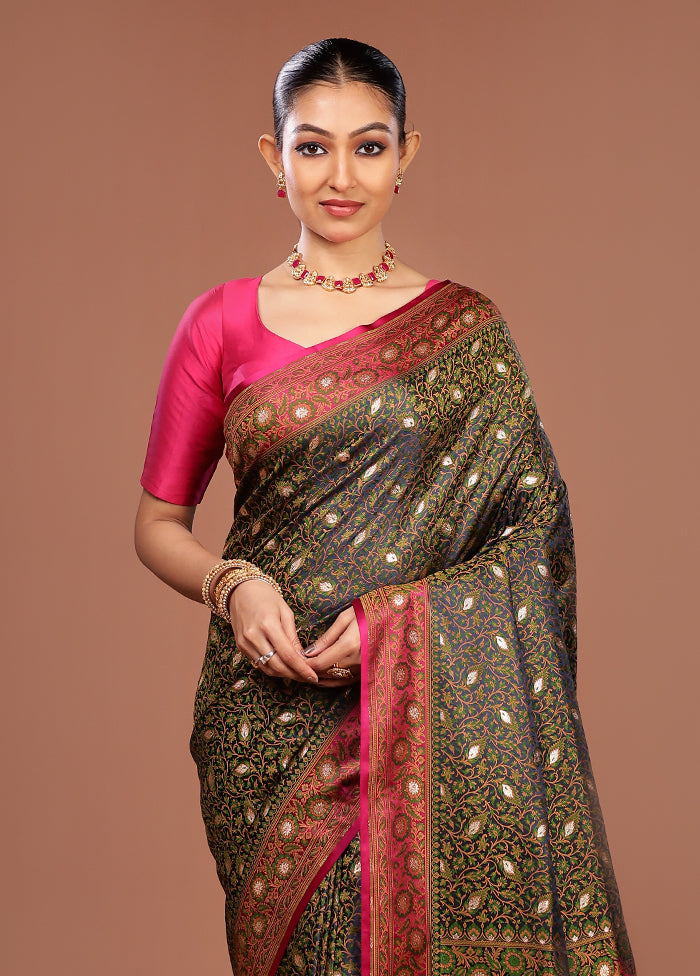 Blue Tanchoi Silk Saree With Blouse Piece
