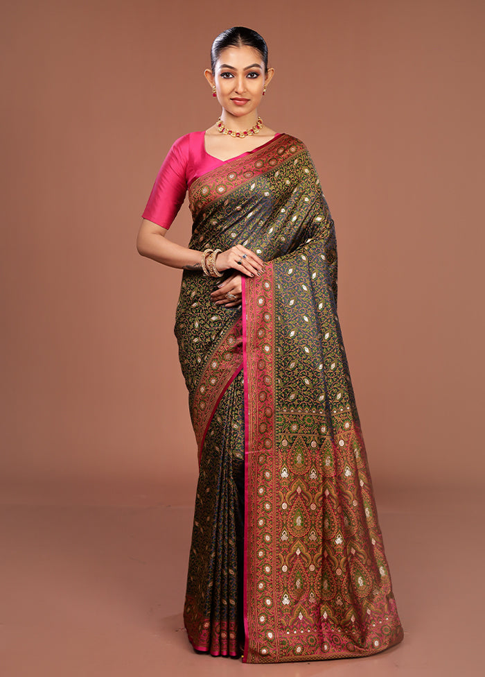 Blue Tanchoi Silk Saree With Blouse Piece