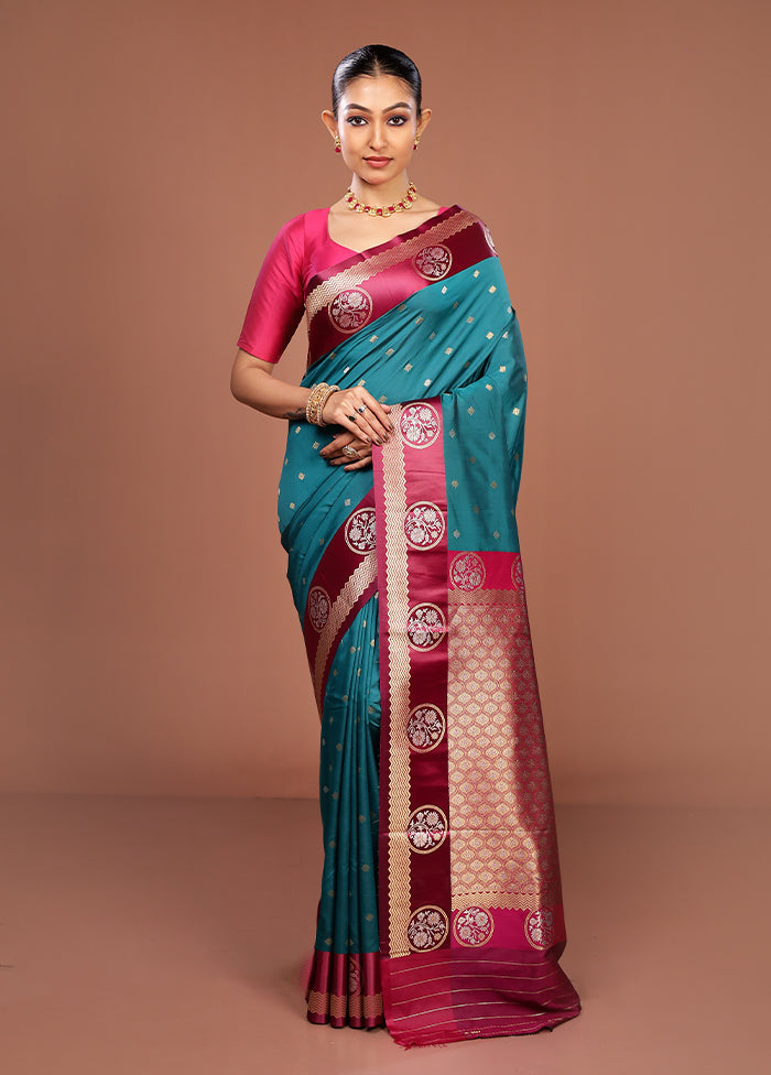 Green Dupion Silk Saree With Blouse Piece