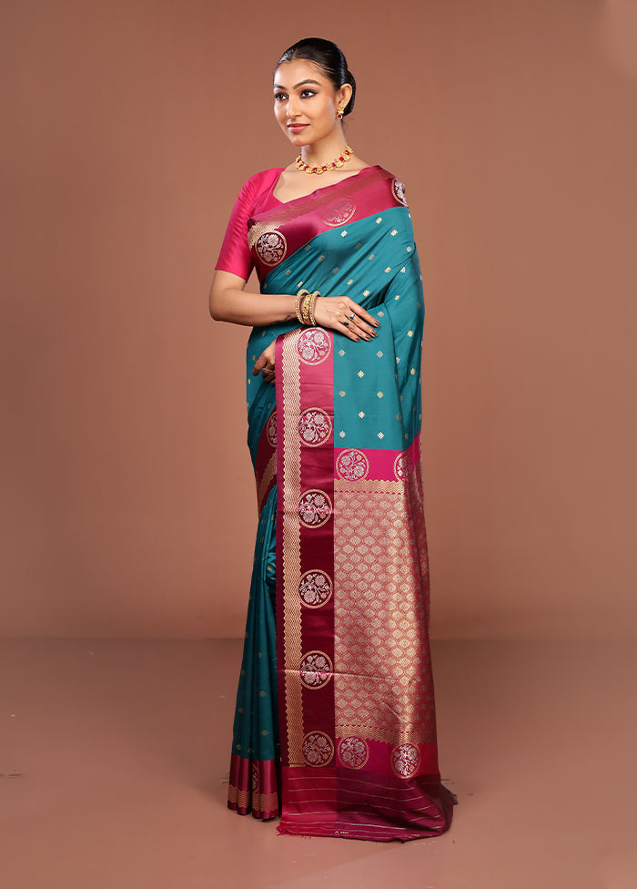 Green Dupion Silk Saree With Blouse Piece