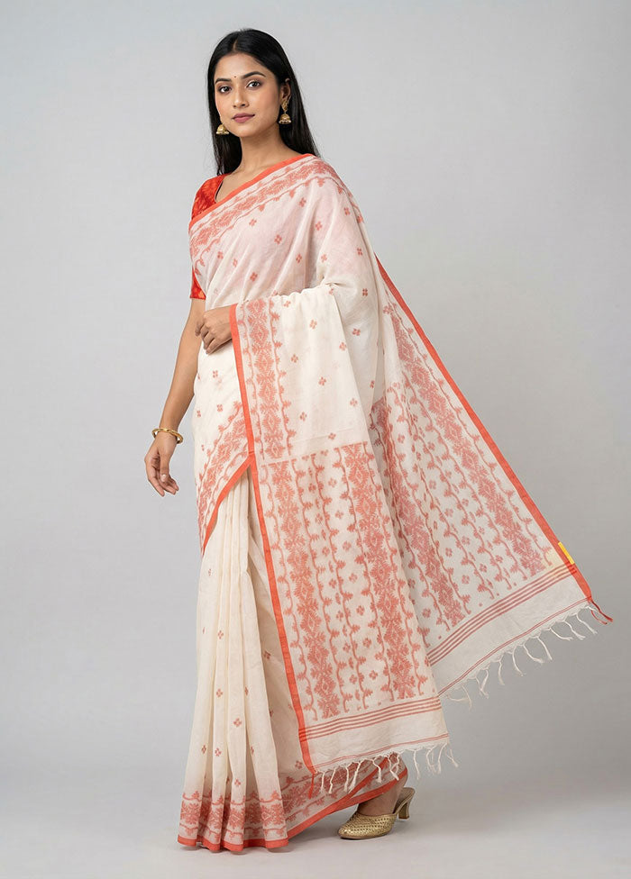 White Matka Silk Saree With Blouse Piece
