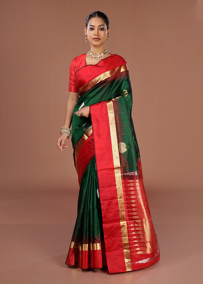 Green Handloom Kanjivaram Pure Silk Saree With Blouse Piece