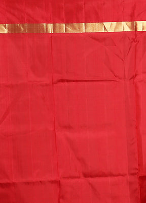 Green Handloom Kanjivaram Pure Silk Saree With Blouse Piece