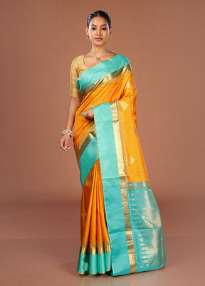 Yellow Handloom Kanjivaram Pure Silk Saree With Blouse Piece