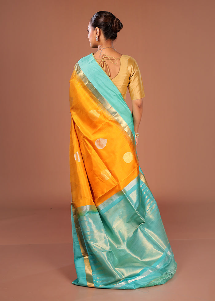 Yellow Handloom Kanjivaram Pure Silk Saree With Blouse Piece