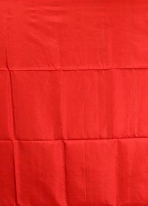 White Handloom Kanchipuram Pure Silk Saree With Blouse Piece