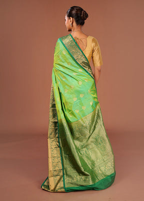 Green Handloom Kanjivaram Pure Silk Saree With Blouse Piece
