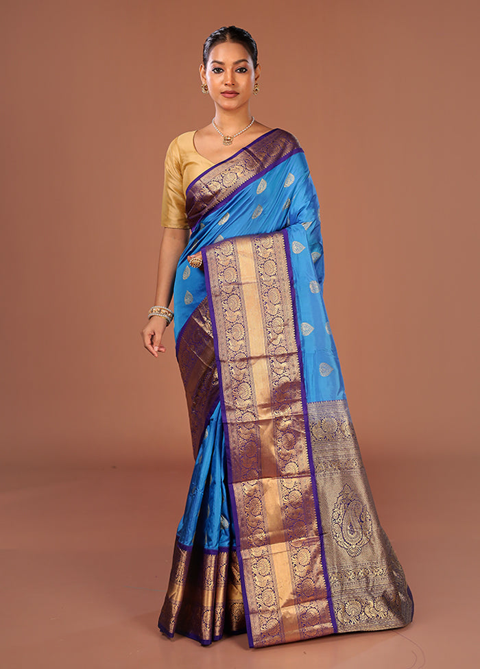 Blue Handloom Kanjivaram Pure Silk Saree With Blouse Piece
