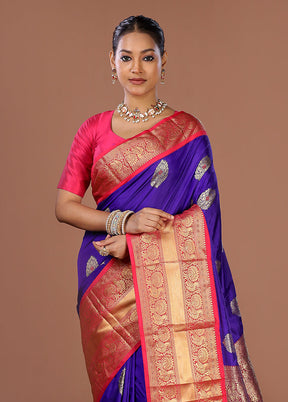 Blue Handloom Kanjivaram Pure Silk Saree With Blouse Piece