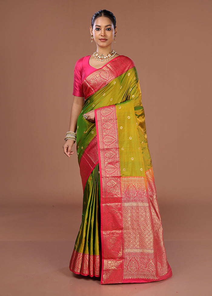 Green Handloom Kanjivaram Pure Silk Saree With Blouse Piece