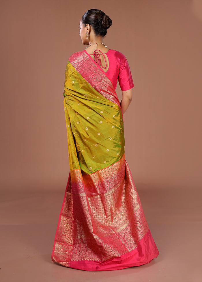 Green Handloom Kanjivaram Pure Silk Saree With Blouse Piece