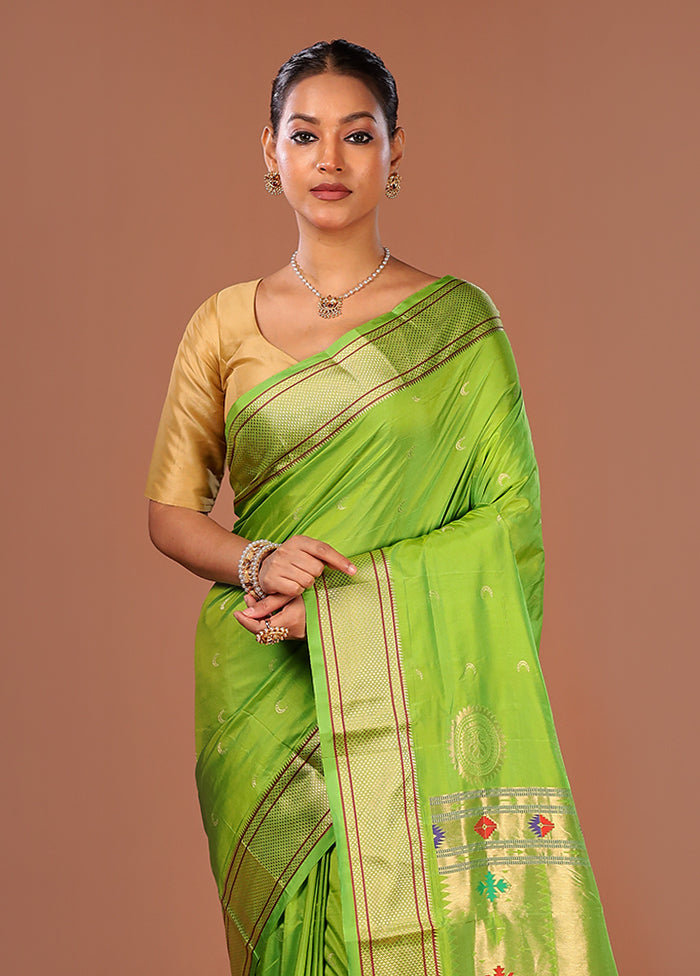 Green Handloom Kanjivaram Pure Silk Saree With Blouse Piece