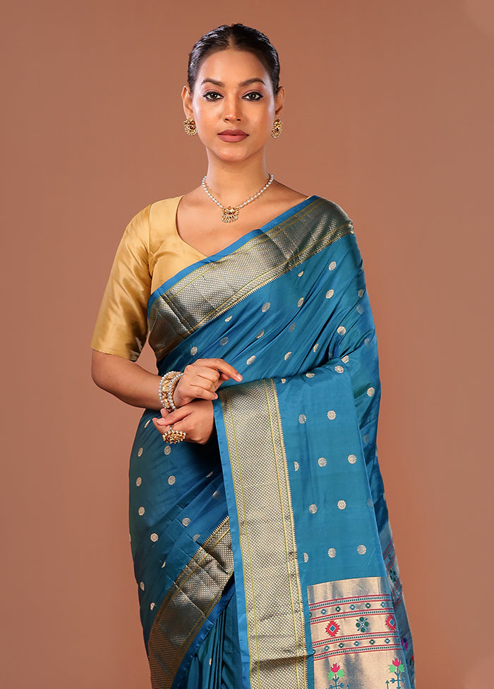 Blue Handloom Kanjivaram Pure Silk Saree With Blouse Piece