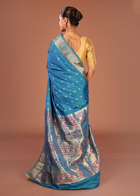 Blue Handloom Kanjivaram Pure Silk Saree With Blouse Piece