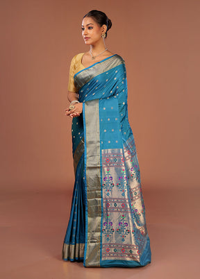 Blue Handloom Kanjivaram Pure Silk Saree With Blouse Piece