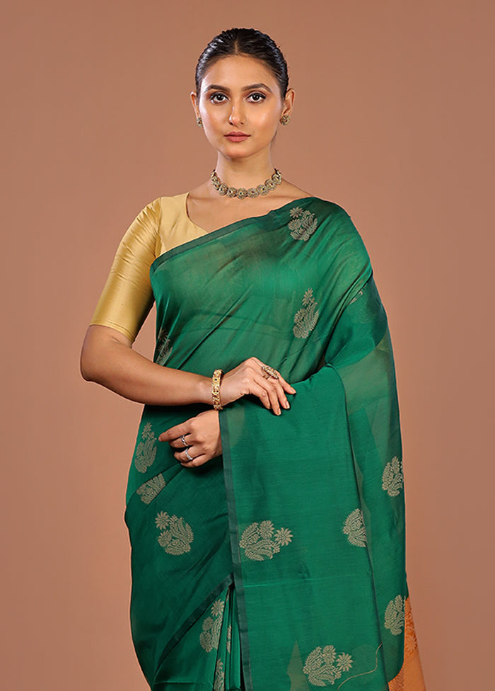 Green Cotton Saree With Blouse Piece