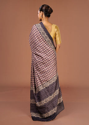 Cream Tussar Silk Saree With Blouse Piece
