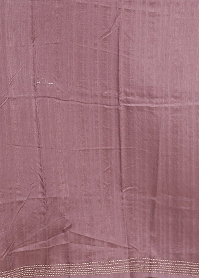 Cream Tussar Silk Saree With Blouse Piece