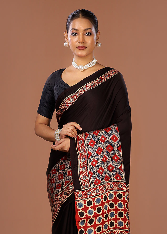 Maroon Printed Pure Silk Saree Without Blouse Piece