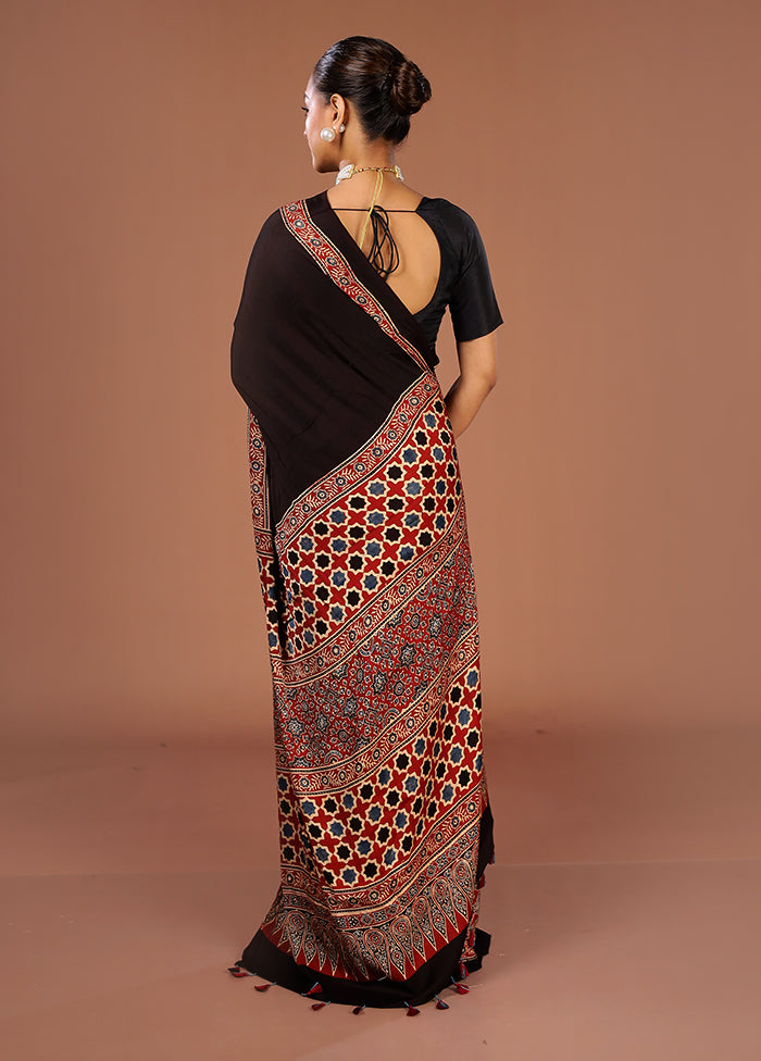 Maroon Printed Pure Silk Saree Without Blouse Piece