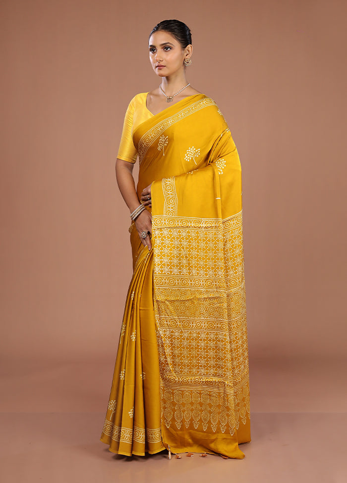Yellow Printed Pure Silk Saree Without Blouse Piece