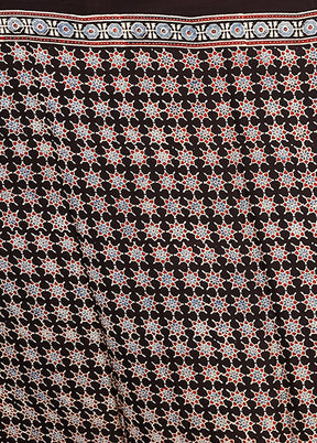 Black Printed Pure Silk Saree Without Blouse Piece