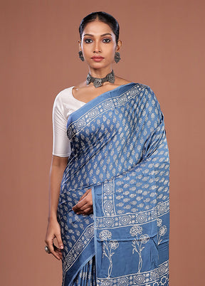 Blue Printed Pure Silk Saree Without Blouse Piece