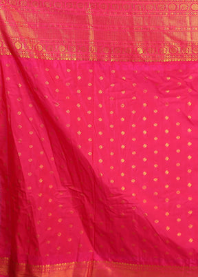 Blue Gadwal Silk Saree Without Blouse Piece