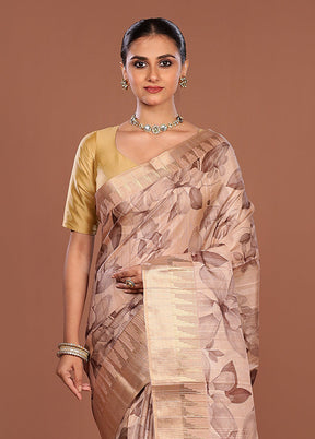 Cream Tussar Silk Saree With Blouse Piece
