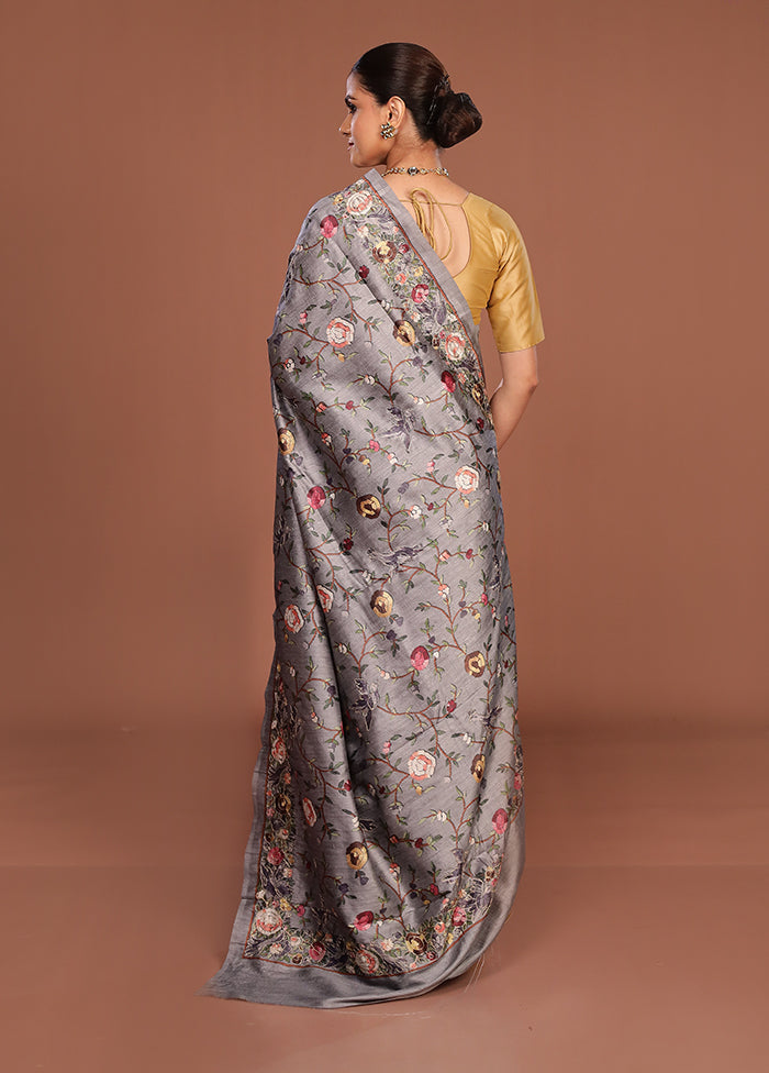 Grey Tussar Silk Saree With Blouse Piece