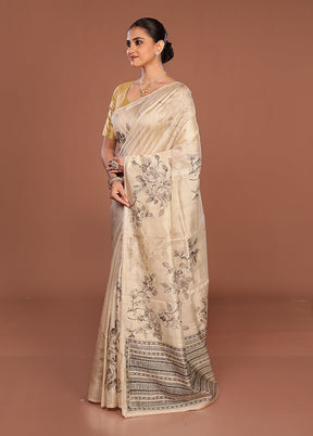 Cream Tussar Silk Saree With Blouse Piece