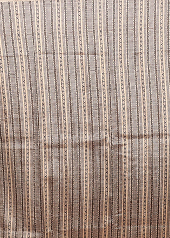 Cream Tussar Silk Saree With Blouse Piece