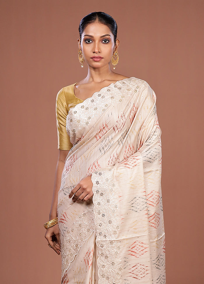 Cream Tussar Silk Saree With Blouse Piece