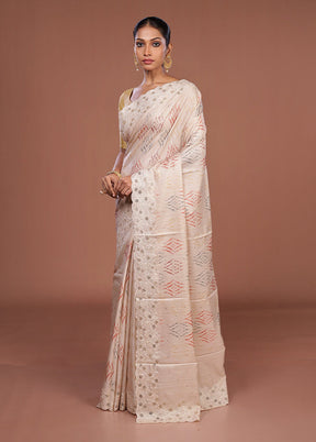 Cream Tussar Silk Saree With Blouse Piece
