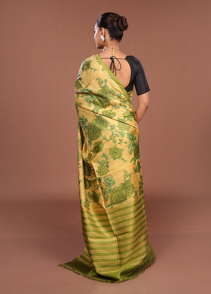 Cream Printed Pure Silk Saree Without Blouse Piece
