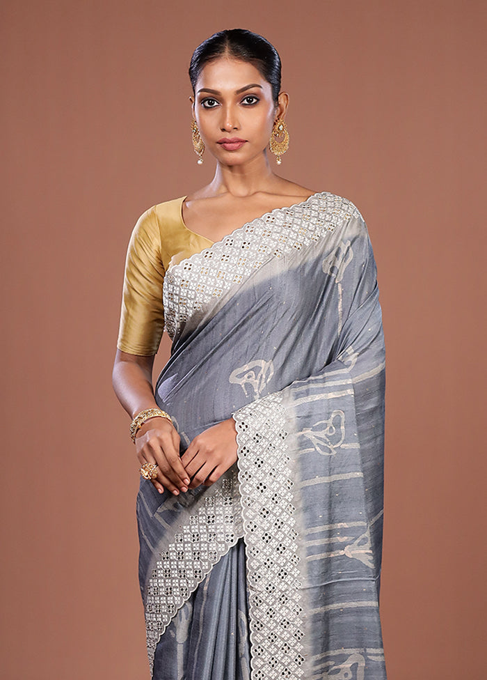 Cream Tussar Silk Saree With Blouse Piece