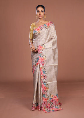 Cream Tussar Silk Saree With Blouse Piece