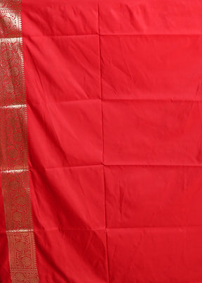 Red Banarasi Silk Saree With Blouse Piece