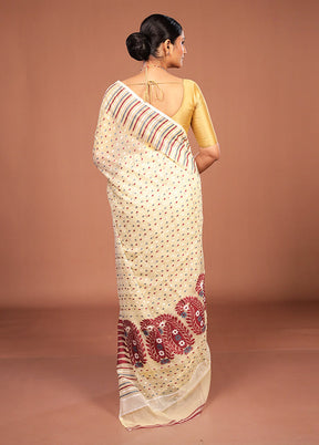 Cream Jamdani Cotton Saree Without Blouse Piece