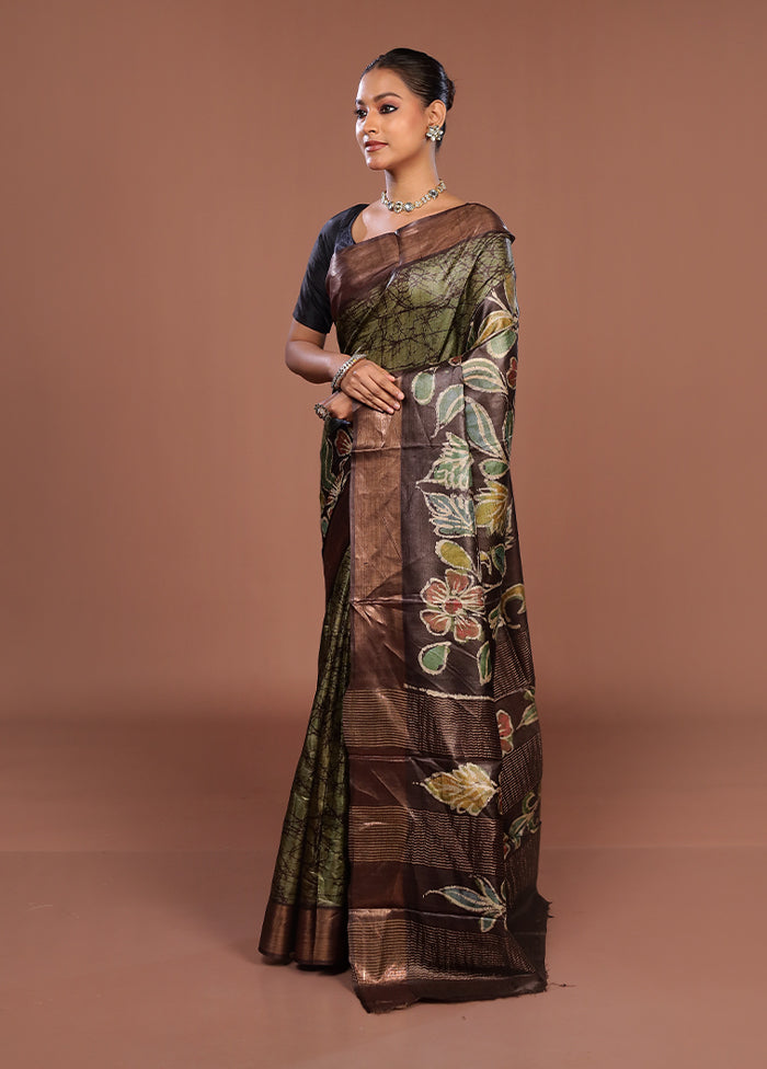 Cream Handloom Tussar Pure Silk Saree With Blouse Piece
